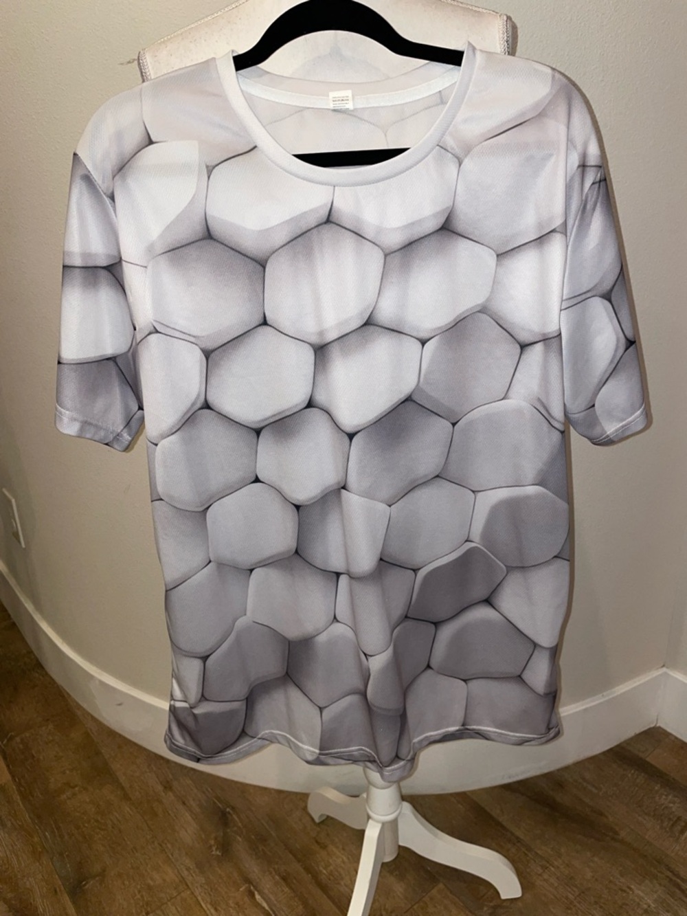 Hexagonal Pattern Grey Graphic Tee